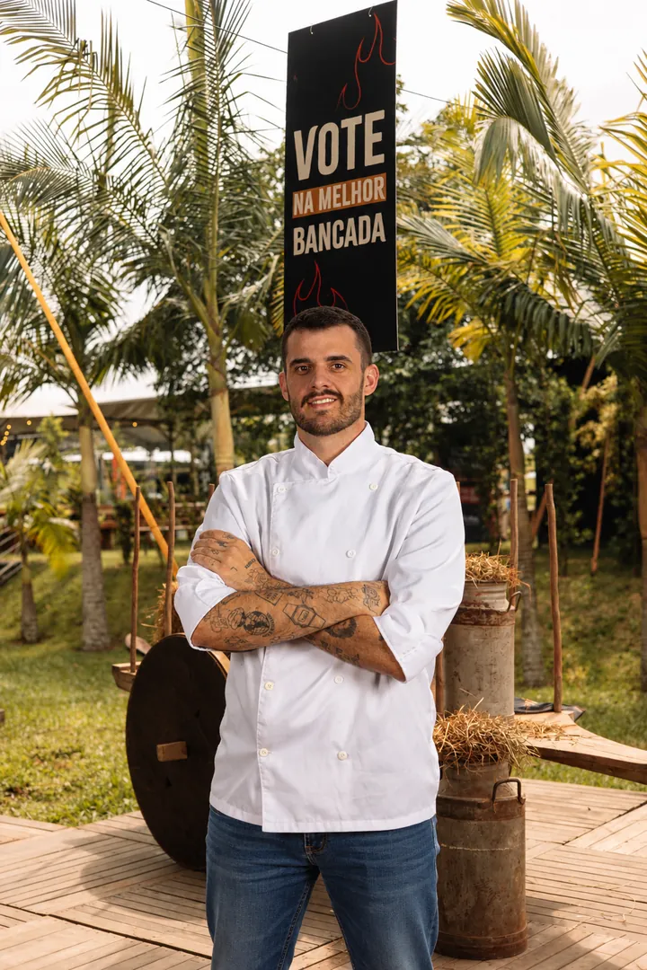 Leonardo Gava, assador do Içara em Brasa