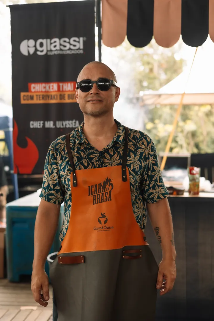 Mr. Ulysséa, assador do Içara em Brasa